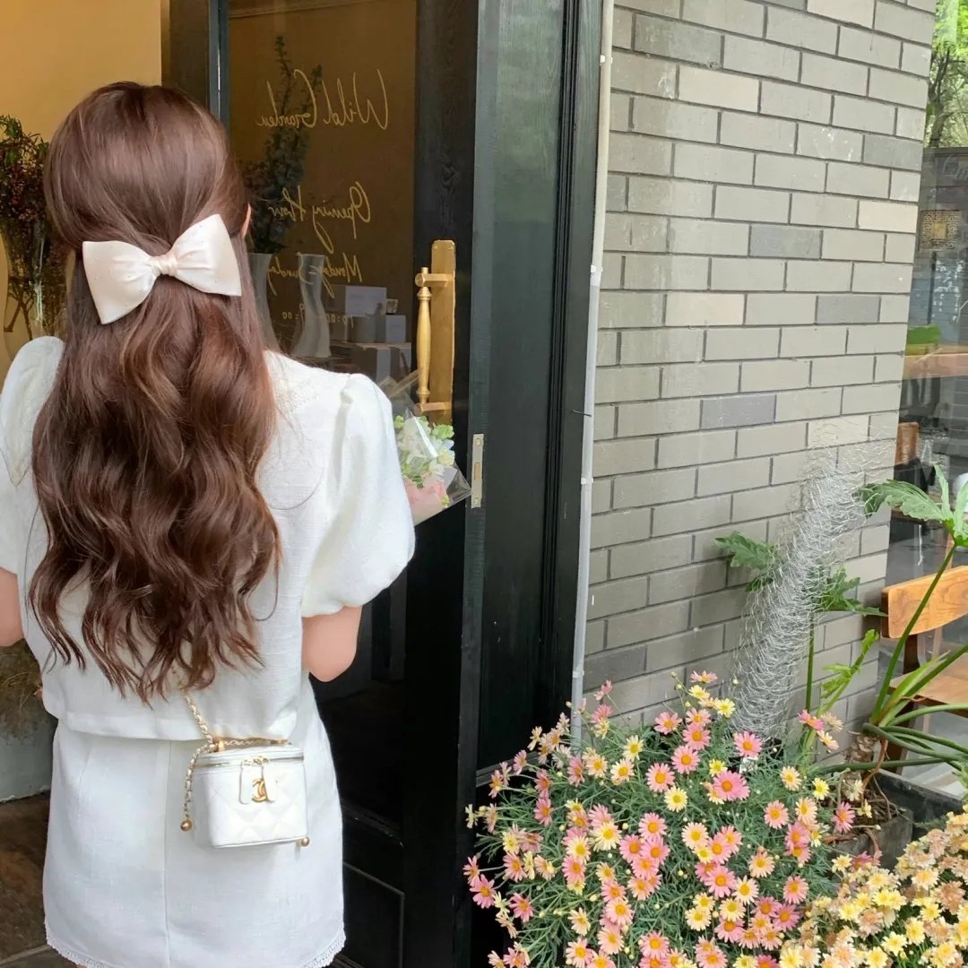 疯狗与格拉瑞小姐
